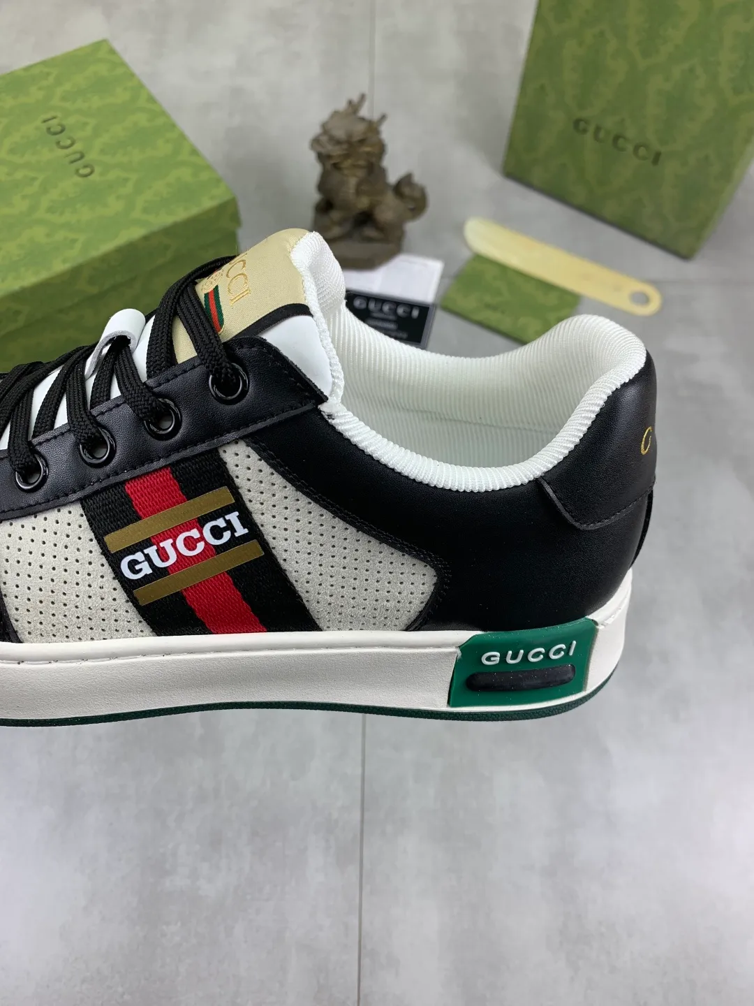 Men's shoes 💰P420💰 [New model] (GUCCI) official website's latest 🎁🎁casual and fashionable men's shoes 👟, hot style 💥 style is simple and elegant, exclusive for trendy men. Unique official website's latest brand double G elements 👑Original Gucci decoration, fashionable and generous, the fabric is original frosted calfskin ✅Fully imported first-layer pigskin lining, the official website specifies wear-resistant, lightweight original rubber casual outsole, the classic model is taken in kind at the counter🎬38-44 (45 46 customized) 3️⃣ colors available